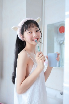 紧身裤阴沟